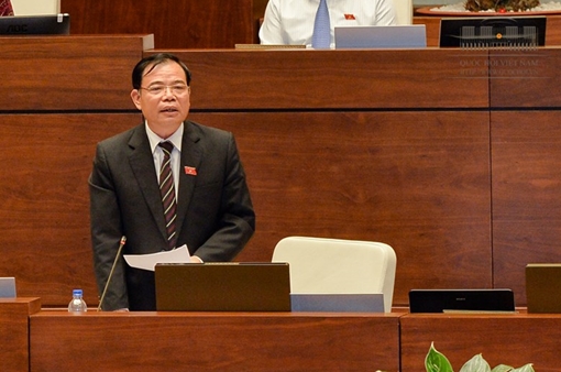 Bộ trưởng NN&PTNT lý giải nguyên do tiêu thụ lợn kém