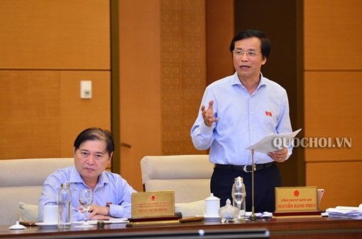 Tăng tỷ lệ ĐBQH chuyên trách, nên hay không?