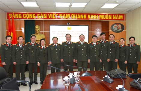 Thứ trưởng Nguyễn Văn Thành làm việc với Đảng uỷ, lãnh đạo Cục Truyền thông CAND