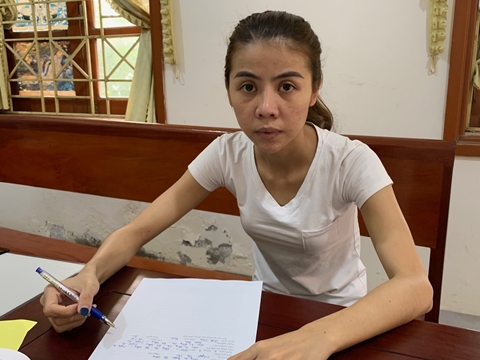 Nữ quái cho vay lãi nặng núp bóng chủ shop thời trang  