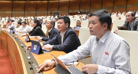 Quốc hội thông qua Luật Cư trú (sửa đổi), bỏ Sổ hộ khẩu cuối năm 2022