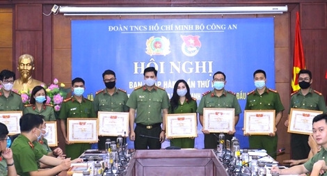 Nhiều phong trào, hành động ý nghĩa của tuổi trẻ CAND 6 tháng đầu năm 2021