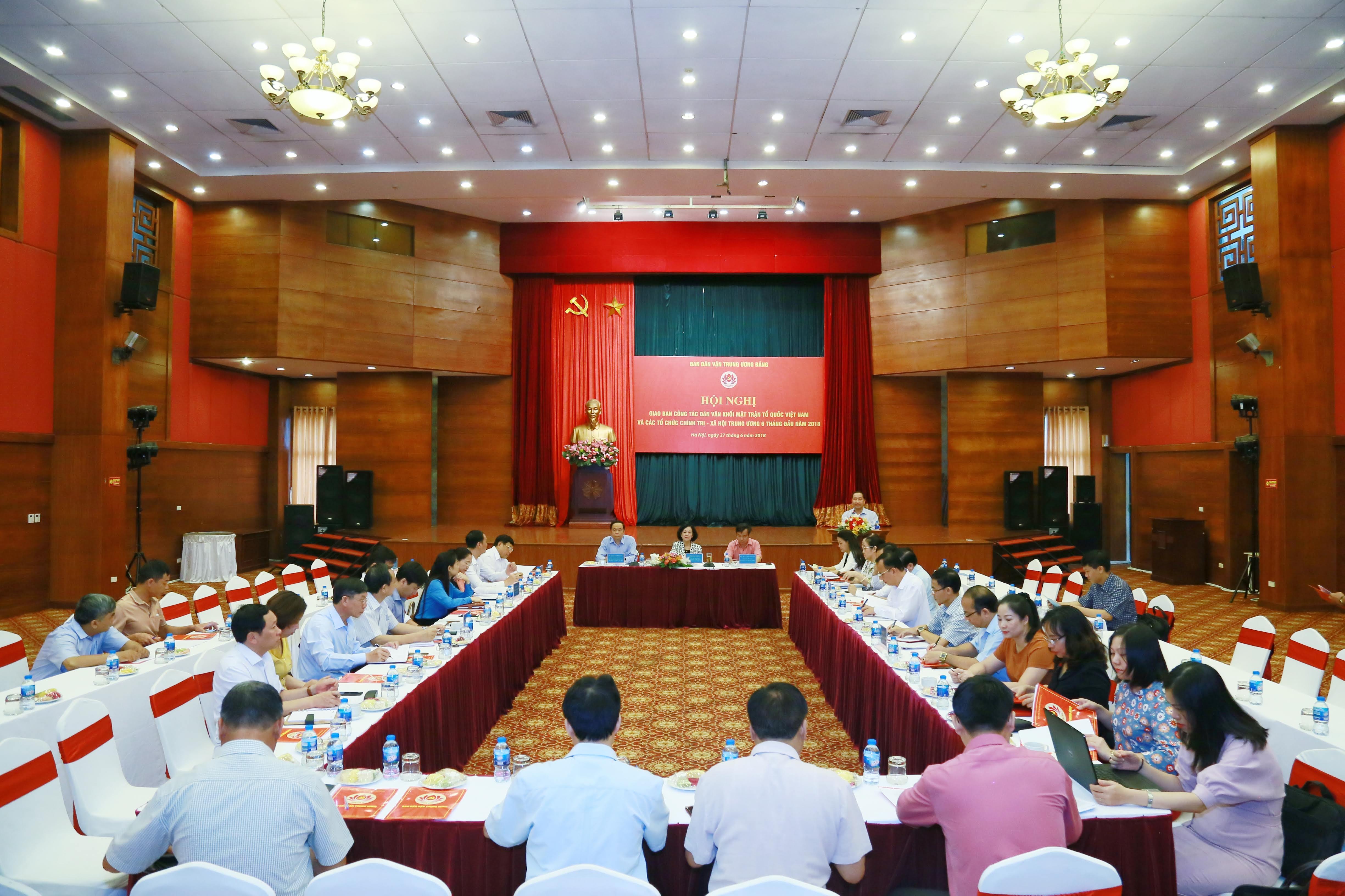 Tăng cường đối thoại kịp thời nắm bắt tâm tư, nguyện vọng của nhân dân