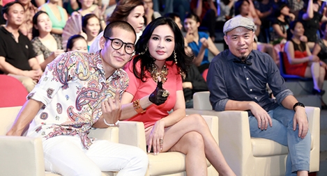 Làm giám khảo truyền hình chưa bao giờ dễ thế