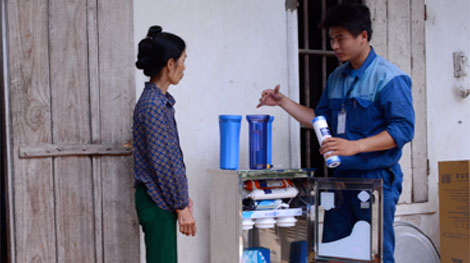 50 hộ gia đình, trường học khó khăn tại Nghệ An được nhận máy lọc nước miễn phí