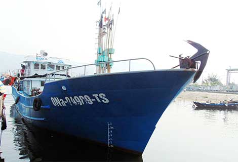 Ngư dân “mắc cạn”vì chờ ngân hàng giải ngân đóng mới tàu theo NĐ 67