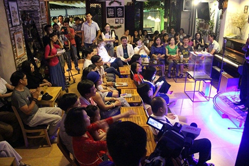 "Dĩa cơm trên tường"- tình người thầy thuốc với bệnh nhân nghèo