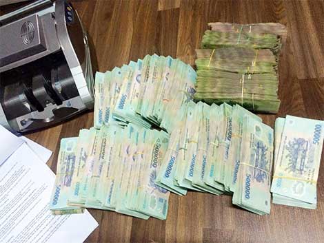 Bữa tiệc đắng chát giá... 4 tỷ đồng