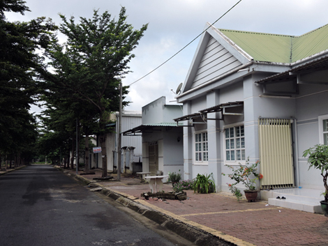 Bất cập trong tái định cư cho người dân tại một vùng kinh tế trọng điểm