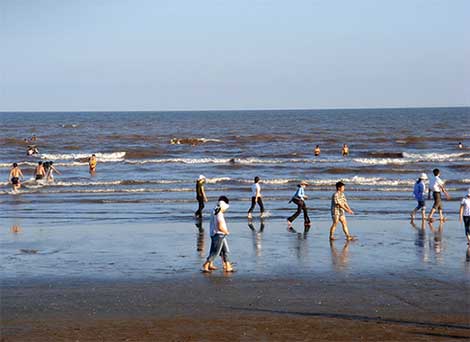 Sập bẫy từ cuộc gặp trên bãi biển Quất Lâm