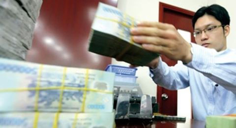 Ngân hàng cũng là cực chẳng đã