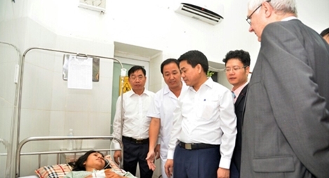 Người nghèo sẽ được sử dụng dịch vụ y tế cao cấp tại Hà Nội