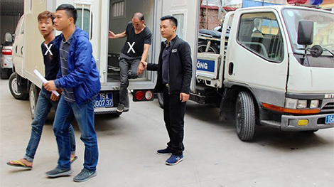 Sửng sốt gặp 2 tên cướp nguy hiểm bị câm điếc