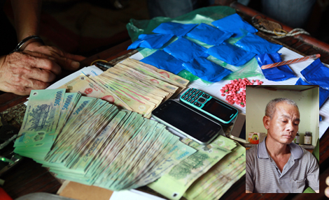 Triệt phá 2 ổ nhóm buôn bán ma túy mang theo súng quân dụng