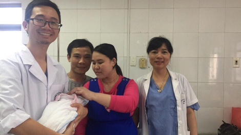 Kỳ tích mới xác lập tại Việt Nam: Em bé ra đời từ trứng trữ đông lạnh 