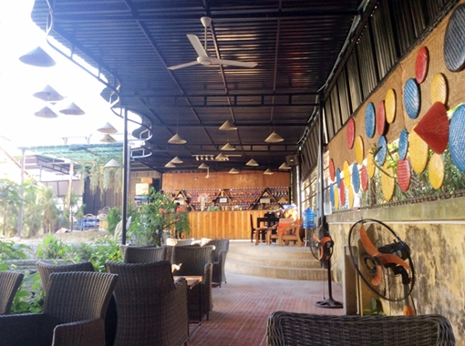 Di tích Nhà lưu niệm bà Từ Cung thành nơi kinh doanh nhà hàng cơm niêu (!)