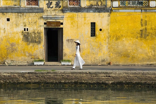 Hội An: Giao lưu " “Áo dài Việt Nam và tình yêu văn học”