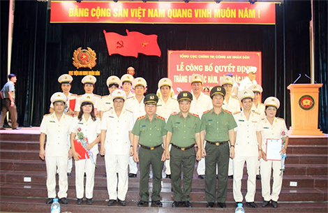 Tổng cục Chính trị CAND thăng cấp bậc hàm, nâng lương niên hạn năm 2017