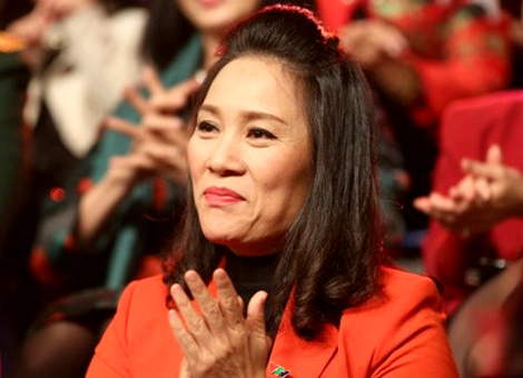 Nhà báo Tạ Bích Loan thay nhà báo Lại Văn Sâm làm trưởng ban VTV3