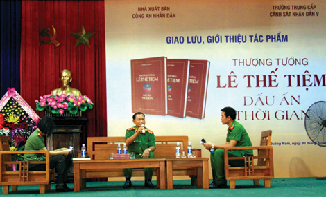 Dấu ấn thời gian chuyện đời của Thượng tướng Lê Thế Tiệm