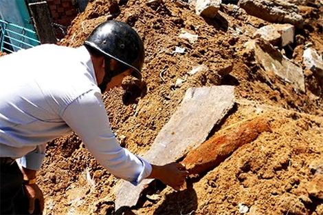 Đào móng xây nhà, phát hiện đạn pháo 105mm