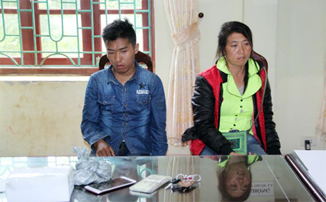 "Bán hộ" 2 bánh heroin nhận 20 triệu tiền công