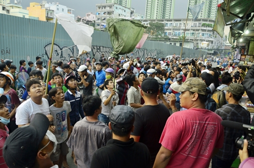 “Cô hồn sống” gây náo loạn trong tháng “cô hồn”