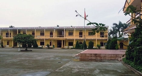 Tạm đình chỉ hiệu Trưởng trường tiểu học Đặng Cương