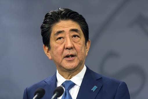 Shinzo Abe & "canh bạc" bầu cử sớm