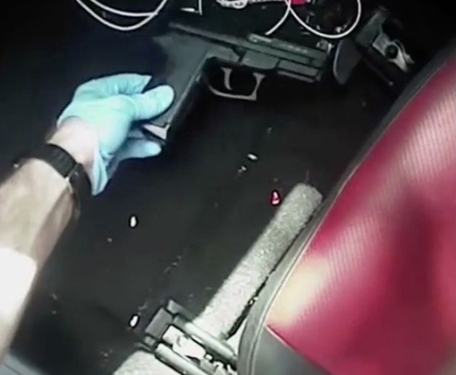 Kiểm tra giấy bảo hiểm, tóm được tội phạm bắt cóc