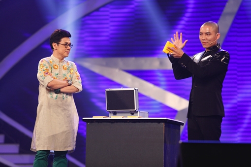 Ảo thuật gia Nguyễn Việt Duy Từ cậu bé bán kem đến “Kỳ tài lộ diện”