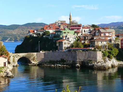 Sinop Thành phố không phân biệt giàu nghèo