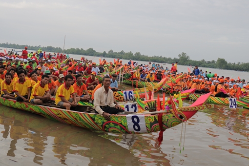 Khai mạc giải đua ghe ngo năm 2017