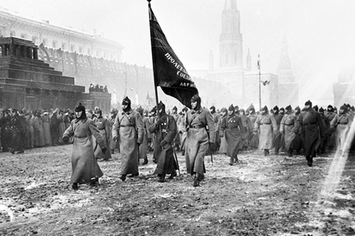 Cách mạng Tháng Mười và sự phát triển sáng tạo quá độ lên CNXH ở Việt Nam