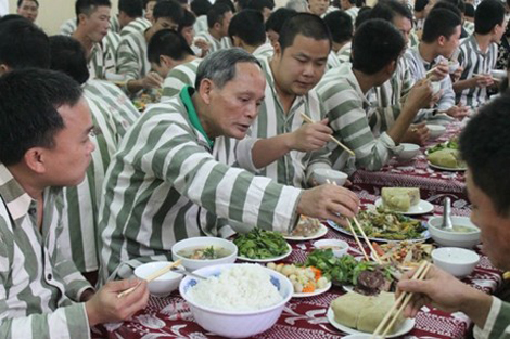 Định mức ăn của người bị tạm giữ, tạm giam