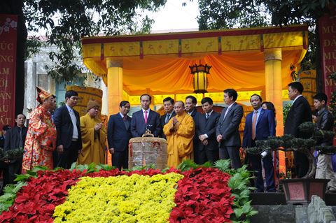 Chủ tịch nước Trần Đại Quang dâng hương khai xuân Mậu Tuất 2018