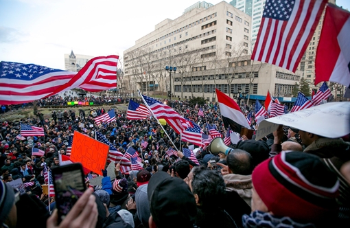 Nhà trắng tin tưởng sẽ giúp kinh tế Mỹ tăng trưởng 3% trong cả thập kỷ