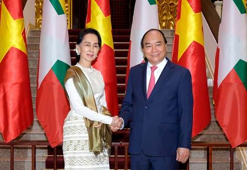 Thủ tướng hội đàm với Cố vấn Nhà nước CHLB Myanmar