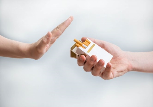 Nhiều "chiêu trò" dụ người hút thuốc, dù mỗi năm tử vong 40.000 người 