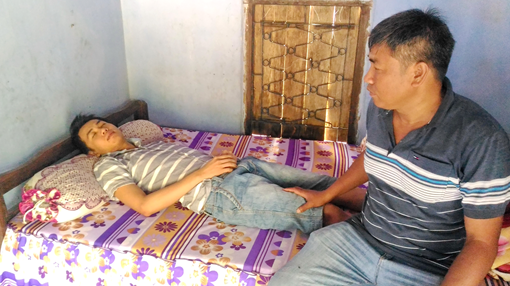 Hoàn cảnh bất hạnh cần giúp đỡ của nam thanh niên mồ côi cha mẹ từ nhỏ