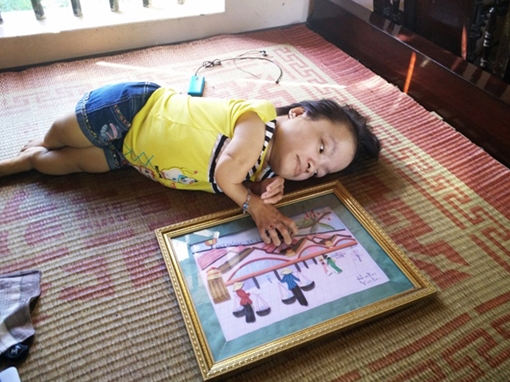 Chị mỉm cười vượt lên số phận