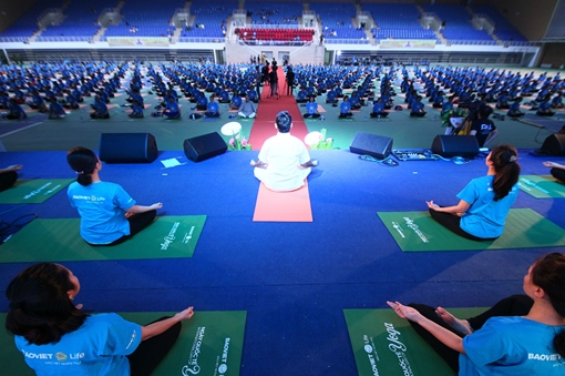 8.000 người tham gia đồng diễn trong Chuỗi sự kiện Ngày Quốc tế Yoga