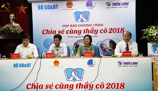 Họp báo Chương trình Chia sẻ cùng thầy cô 2018