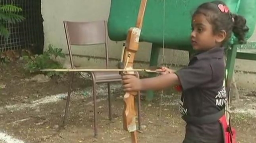 Chuyện lạ thế giới số 221