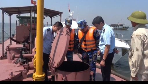 Phát hiện tàu chở số lượng lớn dầu DO và FO
