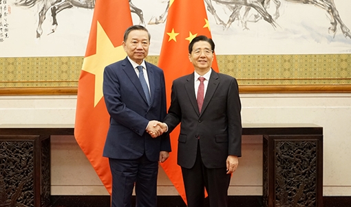 Bộ trưởng Tô Lâm hội kiến đồng chí Quách Thanh Côn, Bí thư Ủy ban Chính pháp TƯ Đảng Cộng sản Trung Quốc