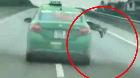 Kết luận vụ tông Cảnh sát lên nắp ca pô rồi chạy tiếp hơn 32 km mới dừng lại