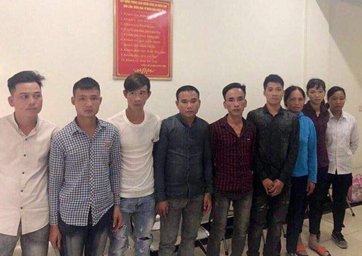 Triệu tập 9 đối tượng đánh giầy ép khách với giá “cắt cổ”