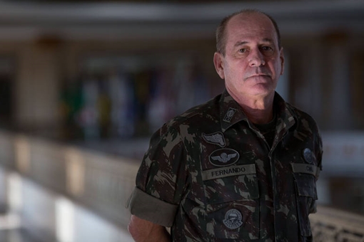 Brazil thêm “nhân tố quân đội” vào nội các