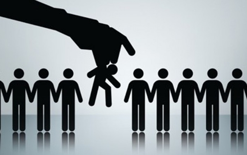 Bệnh viện GTVT Huế chấm dứt hợp đồng 35 lao động